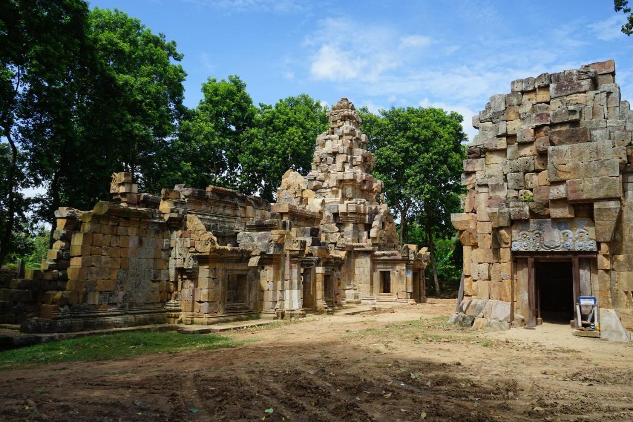 Royal Hotel Battambang Zewnętrze zdjęcie